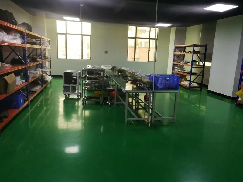 Guangzhou Lizhirun Technology Development Co., Ltd fabrikant productielijn
